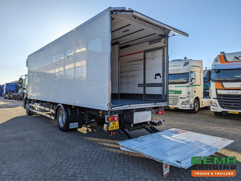 DAF FA CF65.220 4x2 Daycab Euro5 KoelVriesBak 8m - FrigoBlock - Zijdeuren - Compartimenten (V669) - Refrigeraattori kuorma-auto: kuva DAF FA CF65.220 4x2 Daycab Euro5 KoelVriesBak 8m - FrigoBlock - Zijdeuren - Compartimenten (V669) - Refrigeraattori kuorma-auto DAF FA CF65.220 4x2 Daycab Euro5 KoelVriesBak 8m - FrigoBlock - Zijdeuren - Compartimenten (V669) - Refrigeraattori kuorma-auto: kuva DAF FA CF65.220 4x2 Daycab Euro5 KoelVriesBak 8m - FrigoBlock - Zijdeuren - Compartimenten (V669) - Refrigeraattori kuorma-auto