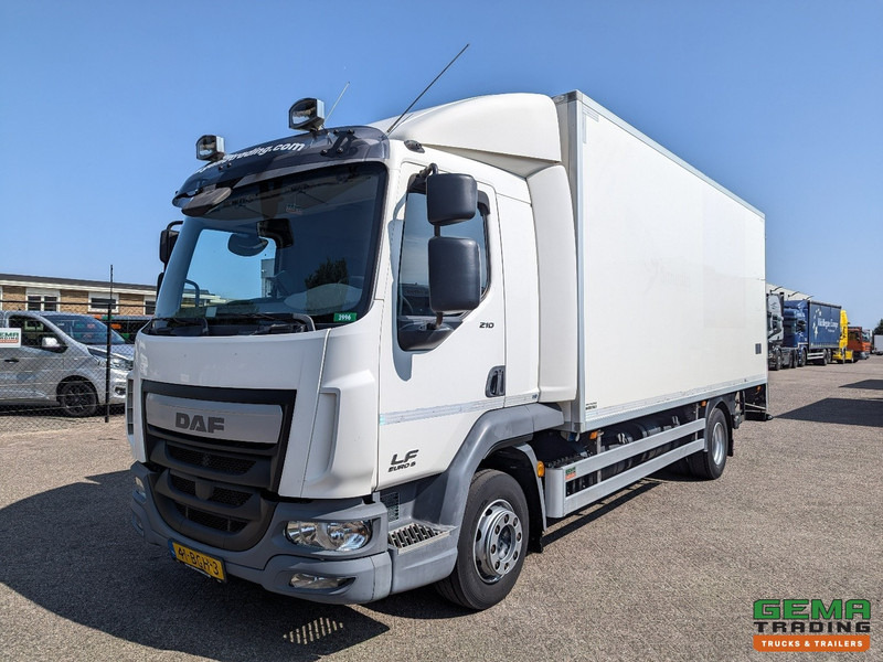 DAF LF 210 FA 4x2 Slaapcab Euro6 - Koelbak 5.5M + Konvekta/Solar-Koeler + Laadklep 1500KG - Zijdeur - 08/2025 APK - Refrigeraattori kuorma-auto: kuva DAF LF 210 FA 4x2 Slaapcab Euro6 - Koelbak 5.5M + Konvekta/Solar-Koeler + Laadklep 1500KG - Zijdeur - 08/2025 APK - Refrigeraattori kuorma-auto DAF LF 210 FA 4x2 Slaapcab Euro6 - Koelbak 5.5M + Konvekta/Solar-Koeler + Laadklep 1500KG - Zijdeur - 08/2025 APK - Refrigeraattori kuorma-auto: kuva DAF LF 210 FA 4x2 Slaapcab Euro6 - Koelbak 5.5M + Konvekta/Solar-Koeler + Laadklep 1500KG - Zijdeur - 08/2025 APK - Refrigeraattori kuorma-auto