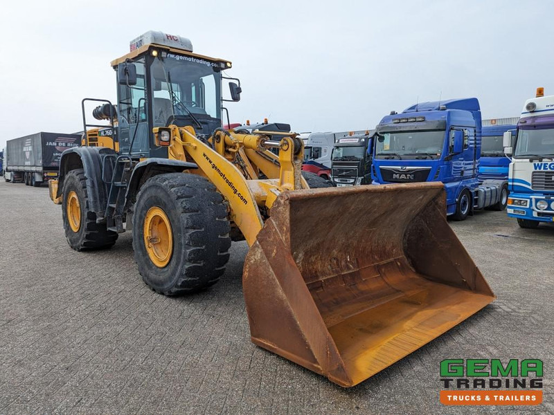Hyundai HL760-9A Wheelloader - BM-Air overdruk unit - Cummins QSB6.7 - Engine prefilters  (M33) - Pyöräkuormaaja: kuva Hyundai HL760-9A Wheelloader - BM-Air overdruk unit - Cummins QSB6.7 - Engine prefilters  (M33) - Pyöräkuormaaja Hyundai HL760-9A Wheelloader - BM-Air overdruk unit - Cummins QSB6.7 - Engine prefilters  (M33) - Pyöräkuormaaja: kuva Hyundai HL760-9A Wheelloader - BM-Air overdruk unit - Cummins QSB6.7 - Engine prefilters  (M33) - Pyöräkuormaaja