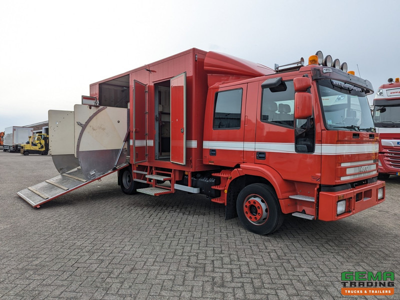 Iveco Tector ML120E24D 4x2 Euro3 DubbelCabine - Paardenwagen 3-Paards - Kleedruimte - Hydraulische klep- TOP! - Hevosauto: kuva Iveco Tector ML120E24D 4x2 Euro3 DubbelCabine - Paardenwagen 3-Paards - Kleedruimte - Hydraulische klep- TOP! - Hevosauto Iveco Tector ML120E24D 4x2 Euro3 DubbelCabine - Paardenwagen 3-Paards - Kleedruimte - Hydraulische klep- TOP! - Hevosauto: kuva Iveco Tector ML120E24D 4x2 Euro3 DubbelCabine - Paardenwagen 3-Paards - Kleedruimte - Hydraulische klep- TOP! - Hevosauto