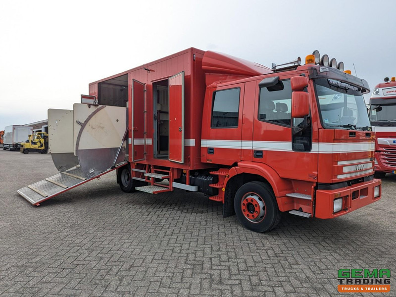 Iveco Tector ML120E24D 4x2 Euro3 DubbelCabine - Paardenwagen 3-Paards - Kleedruimte - Hydraulische klep- TOP! - Hevosauto: kuva Iveco Tector ML120E24D 4x2 Euro3 DubbelCabine - Paardenwagen 3-Paards - Kleedruimte - Hydraulische klep- TOP! - Hevosauto Iveco Tector ML120E24D 4x2 Euro3 DubbelCabine - Paardenwagen 3-Paards - Kleedruimte - Hydraulische klep- TOP! - Hevosauto: kuva Iveco Tector ML120E24D 4x2 Euro3 DubbelCabine - Paardenwagen 3-Paards - Kleedruimte - Hydraulische klep- TOP! - Hevosauto