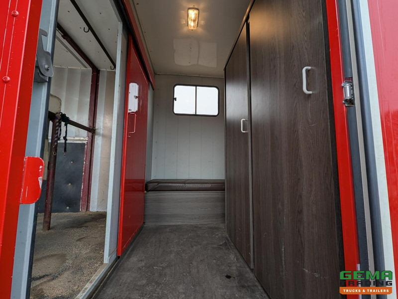 Iveco Tector ML120E24D 4x2 Euro3 DubbelCabine - Paardenwagen 3-Paards - Kleedruimte - Hydraulische klep- TOP! - Hevosauto: kuva Iveco Tector ML120E24D 4x2 Euro3 DubbelCabine - Paardenwagen 3-Paards - Kleedruimte - Hydraulische klep- TOP! - Hevosauto Iveco Tector ML120E24D 4x2 Euro3 DubbelCabine - Paardenwagen 3-Paards - Kleedruimte - Hydraulische klep- TOP! - Hevosauto: kuva Iveco Tector ML120E24D 4x2 Euro3 DubbelCabine - Paardenwagen 3-Paards - Kleedruimte - Hydraulische klep- TOP! - Hevosauto