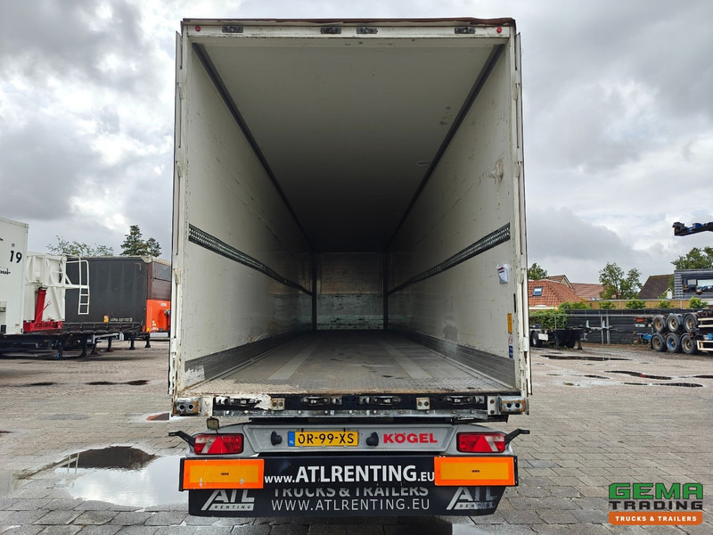 Kögel S24-1 3-Assen SAF - Schijfremmen - Gesloten Opbouw - Umpikori puoliperävaunu: kuva Kögel S24-1 3-Assen SAF - Schijfremmen - Gesloten Opbouw - Umpikori puoliperävaunu Kögel S24-1 3-Assen SAF - Schijfremmen - Gesloten Opbouw - Umpikori puoliperävaunu: kuva Kögel S24-1 3-Assen SAF - Schijfremmen - Gesloten Opbouw - Umpikori puoliperävaunu