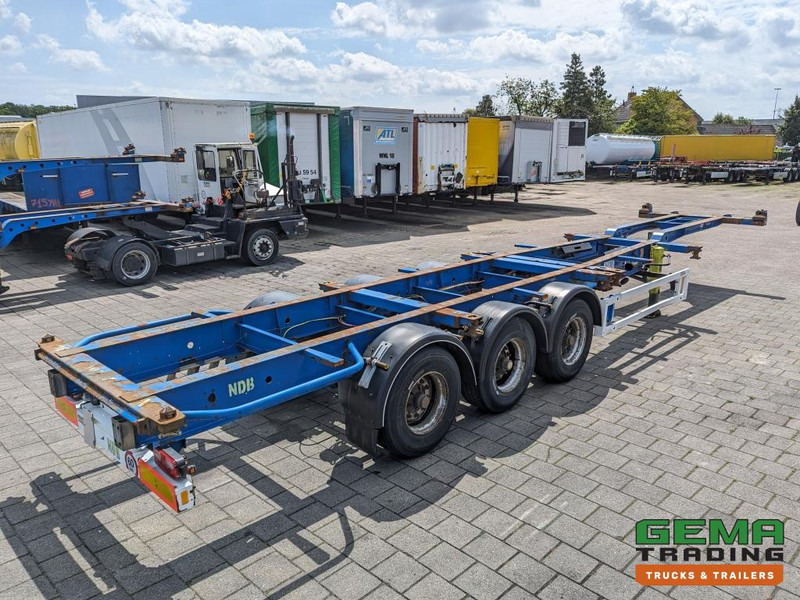 Krone SD27 3-Assen BPW Drumbrakes - 4700KG - All Connections (O1913) - Konttialus/ Vaihtokuormatilat puoliperävaunu: kuva Krone SD27 3-Assen BPW Drumbrakes - 4700KG - All Connections (O1913) - Konttialus/ Vaihtokuormatilat puoliperävaunu Krone SD27 3-Assen BPW Drumbrakes - 4700KG - All Connections (O1913) - Konttialus/ Vaihtokuormatilat puoliperävaunu: kuva Krone SD27 3-Assen BPW Drumbrakes - 4700KG - All Connections (O1913) - Konttialus/ Vaihtokuormatilat puoliperävaunu