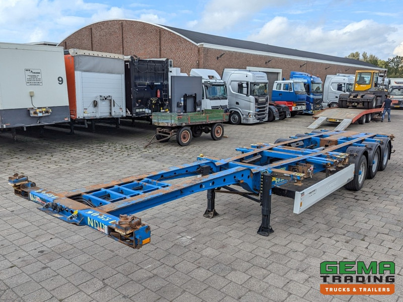 Krone SD27 3-Assen BPW Drumbrakes - 5530KG - All Connections - NOT SLIDING (O2048) - Konttialus/ Vaihtokuormatilat puoliperävaunu: kuva Krone SD27 3-Assen BPW Drumbrakes - 5530KG - All Connections - NOT SLIDING (O2048) - Konttialus/ Vaihtokuormatilat puoliperävaunu Krone SD27 3-Assen BPW Drumbrakes - 5530KG - All Connections - NOT SLIDING (O2048) - Konttialus/ Vaihtokuormatilat puoliperävaunu: kuva Krone SD27 3-Assen BPW Drumbrakes - 5530KG - All Connections - NOT SLIDING (O2048) - Konttialus/ Vaihtokuormatilat puoliperävaunu