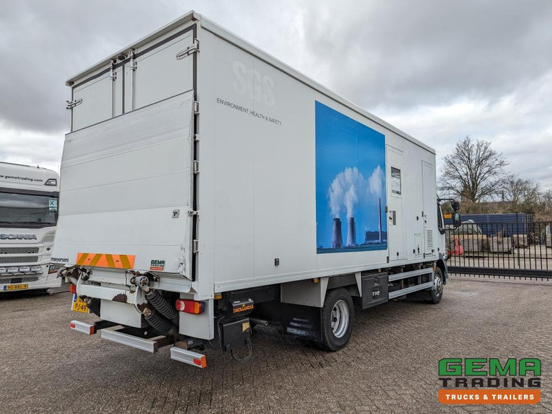 DAF FA LF55.180 4x2 Daycab 15T Euro4 Mobile Office / Camper / Workshop - Manual - Airco - Dhollandia Laadklep 1500KG - 150.000KM (V690) - Kuorma-auto: kuva DAF FA LF55.180 4x2 Daycab 15T Euro4 Mobile Office / Camper / Workshop - Manual - Airco - Dhollandia Laadklep 1500KG - 150.000KM (V690) - Kuorma-auto DAF FA LF55.180 4x2 Daycab 15T Euro4 Mobile Office / Camper / Workshop - Manual - Airco - Dhollandia Laadklep 1500KG - 150.000KM (V690) - Kuorma-auto: kuva DAF FA LF55.180 4x2 Daycab 15T Euro4 Mobile Office / Camper / Workshop - Manual - Airco - Dhollandia Laadklep 1500KG - 150.000KM (V690) - Kuorma-auto