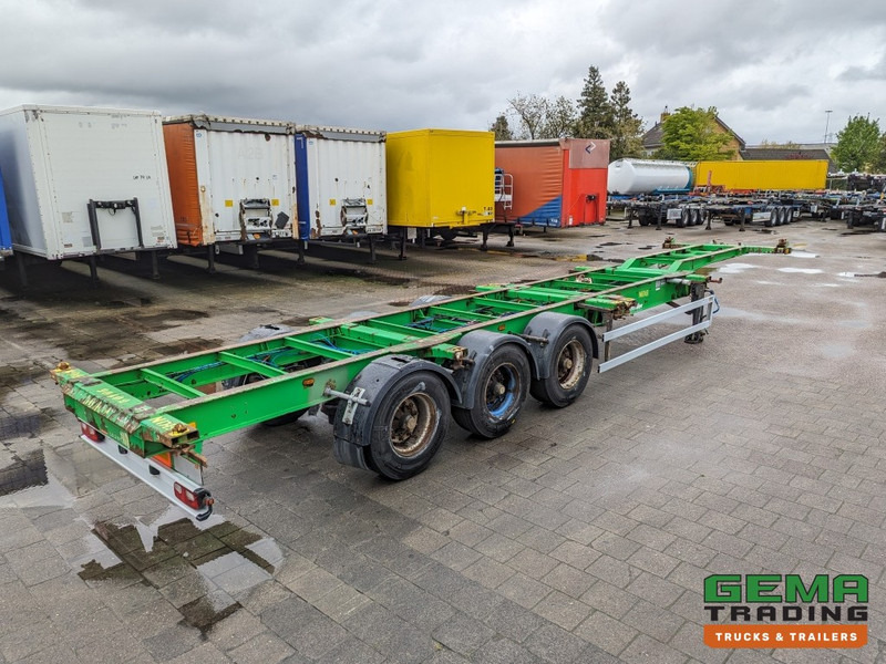 Lecitrailer 3E20-PC.HC 3-Assen BPW Lift-As - 4800kg - 1x 20FT 2x20FT 1x30FT 1x40FT (O1774) - Konttialus/ Vaihtokuormatilat puoliperävaunu: kuva Lecitrailer 3E20-PC.HC 3-Assen BPW Lift-As - 4800kg - 1x 20FT 2x20FT 1x30FT 1x40FT (O1774) - Konttialus/ Vaihtokuormatilat puoliperävaunu Lecitrailer 3E20-PC.HC 3-Assen BPW Lift-As - 4800kg - 1x 20FT 2x20FT 1x30FT 1x40FT (O1774) - Konttialus/ Vaihtokuormatilat puoliperävaunu: kuva Lecitrailer 3E20-PC.HC 3-Assen BPW Lift-As - 4800kg - 1x 20FT 2x20FT 1x30FT 1x40FT (O1774) - Konttialus/ Vaihtokuormatilat puoliperävaunu