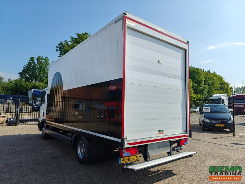 MAN TGL 7.150 4x2 Dagcab Euro6B - 7T - GeslotenBak 5.4m - Elec. Roldeur - 242.000km - 12/2025 APK - Umpikori kuorma-auto: kuva MAN TGL 7.150 4x2 Dagcab Euro6B - 7T - GeslotenBak 5.4m - Elec. Roldeur - 242.000km - 12/2025 APK - Umpikori kuorma-auto MAN TGL 7.150 4x2 Dagcab Euro6B - 7T - GeslotenBak 5.4m - Elec. Roldeur - 242.000km - 12/2025 APK - Umpikori kuorma-auto: kuva MAN TGL 7.150 4x2 Dagcab Euro6B - 7T - GeslotenBak 5.4m - Elec. Roldeur - 242.000km - 12/2025 APK - Umpikori kuorma-auto