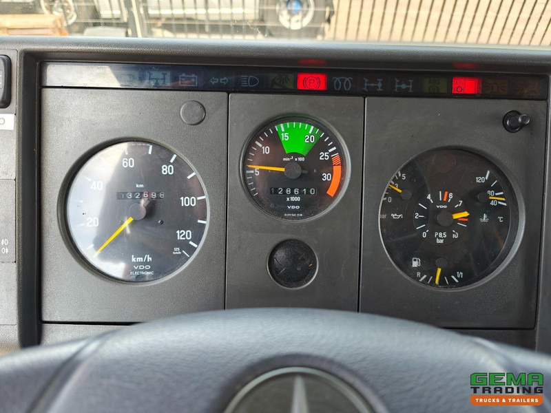 Paloauto Mercedes-Benz 1124 AF 4x4 Dubbelcab 6Cil - 8 Pers - Ziegler TS - Tankautospuit  TS09 LD2.800 HD265 T2.000 S40 - 04/2026 APK: kuva Paloauto Mercedes-Benz 1124 AF 4x4 Dubbelcab 6Cil - 8 Pers - Ziegler TS - Tankautospuit  TS09 LD2.800 HD265 T2.000 S40 - 04/2026 APK