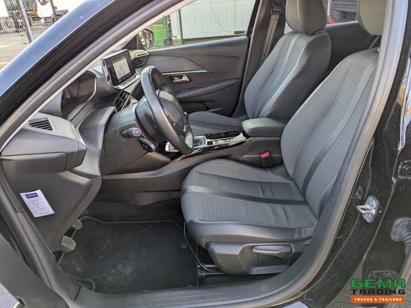 Peugeot 208 1.2 PureTech Active Pack - 67000km - Handgeschakeld - Navi - LMV - Carplay - 05/2026APK - Viistoperä: kuva Peugeot 208 1.2 PureTech Active Pack - 67000km - Handgeschakeld - Navi - LMV - Carplay - 05/2026APK - Viistoperä Peugeot 208 1.2 PureTech Active Pack - 67000km - Handgeschakeld - Navi - LMV - Carplay - 05/2026APK - Viistoperä: kuva Peugeot 208 1.2 PureTech Active Pack - 67000km - Handgeschakeld - Navi - LMV - Carplay - 05/2026APK - Viistoperä