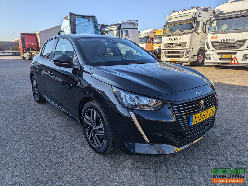 Peugeot 208 1.2 PureTech Active Pack - 67000km - Handgeschakeld - Navi - LMV - Carplay - 05/2026APK - Viistoperä: kuva Peugeot 208 1.2 PureTech Active Pack - 67000km - Handgeschakeld - Navi - LMV - Carplay - 05/2026APK - Viistoperä Peugeot 208 1.2 PureTech Active Pack - 67000km - Handgeschakeld - Navi - LMV - Carplay - 05/2026APK - Viistoperä: kuva Peugeot 208 1.2 PureTech Active Pack - 67000km - Handgeschakeld - Navi - LMV - Carplay - 05/2026APK - Viistoperä