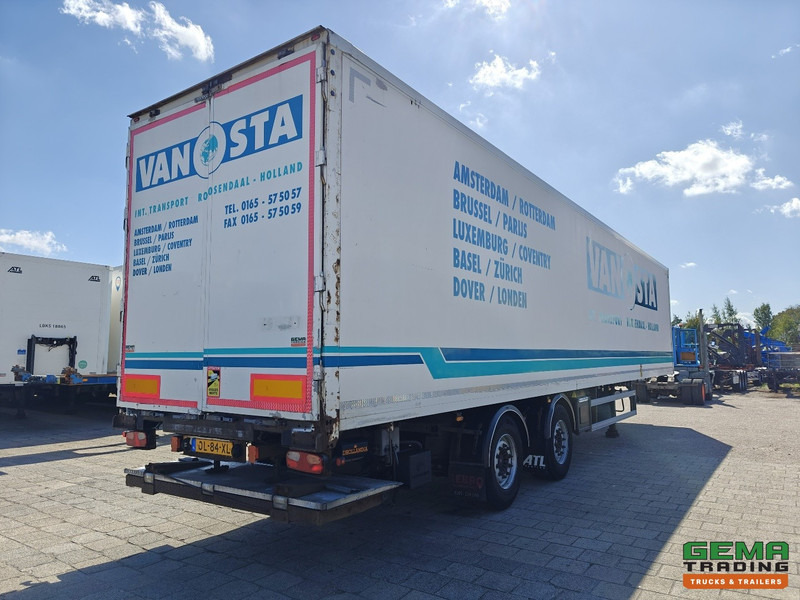SYSTEM TRAILERS GS PRS 18 2-Assen SAF - LiftAs en StuurAs - Schijfremmen - Gesloten Opbouw - Laadklep 2000KG - Umpikori puoliperävaunu: kuva SYSTEM TRAILERS GS PRS 18 2-Assen SAF - LiftAs en StuurAs - Schijfremmen - Gesloten Opbouw - Laadklep 2000KG - Umpikori puoliperävaunu SYSTEM TRAILERS GS PRS 18 2-Assen SAF - LiftAs en StuurAs - Schijfremmen - Gesloten Opbouw - Laadklep 2000KG - Umpikori puoliperävaunu: kuva SYSTEM TRAILERS GS PRS 18 2-Assen SAF - LiftAs en StuurAs - Schijfremmen - Gesloten Opbouw - Laadklep 2000KG - Umpikori puoliperävaunu
