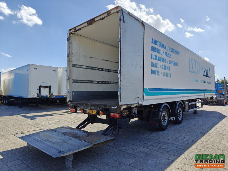 SYSTEM TRAILERS GS PRS 18 2-Assen SAF - LiftAs en StuurAs - Schijfremmen - Gesloten Opbouw - Laadklep 2000KG - Umpikori puoliperävaunu: kuva SYSTEM TRAILERS GS PRS 18 2-Assen SAF - LiftAs en StuurAs - Schijfremmen - Gesloten Opbouw - Laadklep 2000KG - Umpikori puoliperävaunu SYSTEM TRAILERS GS PRS 18 2-Assen SAF - LiftAs en StuurAs - Schijfremmen - Gesloten Opbouw - Laadklep 2000KG - Umpikori puoliperävaunu: kuva SYSTEM TRAILERS GS PRS 18 2-Assen SAF - LiftAs en StuurAs - Schijfremmen - Gesloten Opbouw - Laadklep 2000KG - Umpikori puoliperävaunu