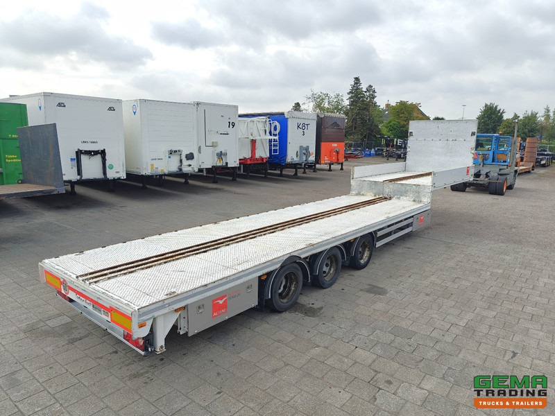 TURBO'S HOET OPT/3AT/39/06S Semi-Dieplader - 3-Assen SAF - Lift-As - Naloop As - Apuvaunu puoliperävaunu: kuva TURBO'S HOET OPT/3AT/39/06S Semi-Dieplader - 3-Assen SAF - Lift-As - Naloop As - Apuvaunu puoliperävaunu TURBO'S HOET OPT/3AT/39/06S Semi-Dieplader - 3-Assen SAF - Lift-As - Naloop As - Apuvaunu puoliperävaunu: kuva TURBO'S HOET OPT/3AT/39/06S Semi-Dieplader - 3-Assen SAF - Lift-As - Naloop As - Apuvaunu puoliperävaunu