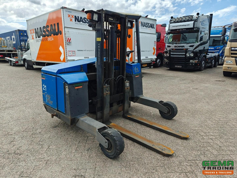 Terberg Kinglifter TKL-M-1x3 - Yanmar Diesel - 2500KG - 3523 uur - Ajoneuvotrukki: kuva Terberg Kinglifter TKL-M-1x3 - Yanmar Diesel - 2500KG - 3523 uur - Ajoneuvotrukki Terberg Kinglifter TKL-M-1x3 - Yanmar Diesel - 2500KG - 3523 uur - Ajoneuvotrukki: kuva Terberg Kinglifter TKL-M-1x3 - Yanmar Diesel - 2500KG - 3523 uur - Ajoneuvotrukki