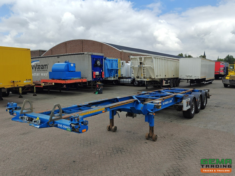 Van Hool 3B0079 3-Assen SAF - Schijfremmen - Alle aansluitingen / Universeel chassis - 10 Stuks op Voorraad - Konttialus/ Vaihtokuormatilat puoliperävaunu: kuva Van Hool 3B0079 3-Assen SAF - Schijfremmen - Alle aansluitingen / Universeel chassis - 10 Stuks op Voorraad - Konttialus/ Vaihtokuormatilat puoliperävaunu Van Hool 3B0079 3-Assen SAF - Schijfremmen - Alle aansluitingen / Universeel chassis - 10 Stuks op Voorraad - Konttialus/ Vaihtokuormatilat puoliperävaunu: kuva Van Hool 3B0079 3-Assen SAF - Schijfremmen - Alle aansluitingen / Universeel chassis - 10 Stuks op Voorraad - Konttialus/ Vaihtokuormatilat puoliperävaunu