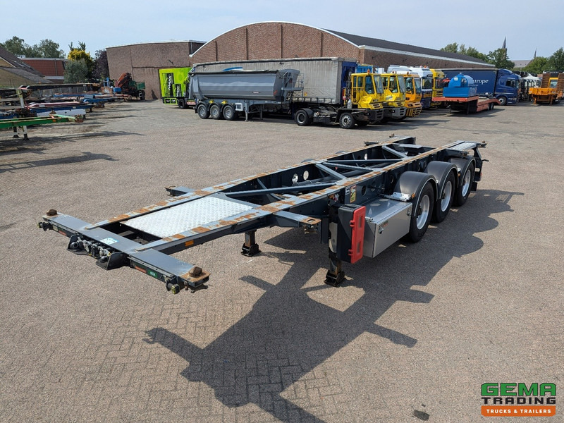 Van Hool A3C002 3-Assen BPW - 20 30FT TANK/SWAP - 3490KG - ContainerChassis - ADR - Schijfremmen - 01/2026 APK - Konttialus/ Vaihtokuormatilat puoliperävaunu: kuva Van Hool A3C002 3-Assen BPW - 20 30FT TANK/SWAP - 3490KG - ContainerChassis - ADR - Schijfremmen - 01/2026 APK - Konttialus/ Vaihtokuormatilat puoliperävaunu Van Hool A3C002 3-Assen BPW - 20 30FT TANK/SWAP - 3490KG - ContainerChassis - ADR - Schijfremmen - 01/2026 APK - Konttialus/ Vaihtokuormatilat puoliperävaunu: kuva Van Hool A3C002 3-Assen BPW - 20 30FT TANK/SWAP - 3490KG - ContainerChassis - ADR - Schijfremmen - 01/2026 APK - Konttialus/ Vaihtokuormatilat puoliperävaunu