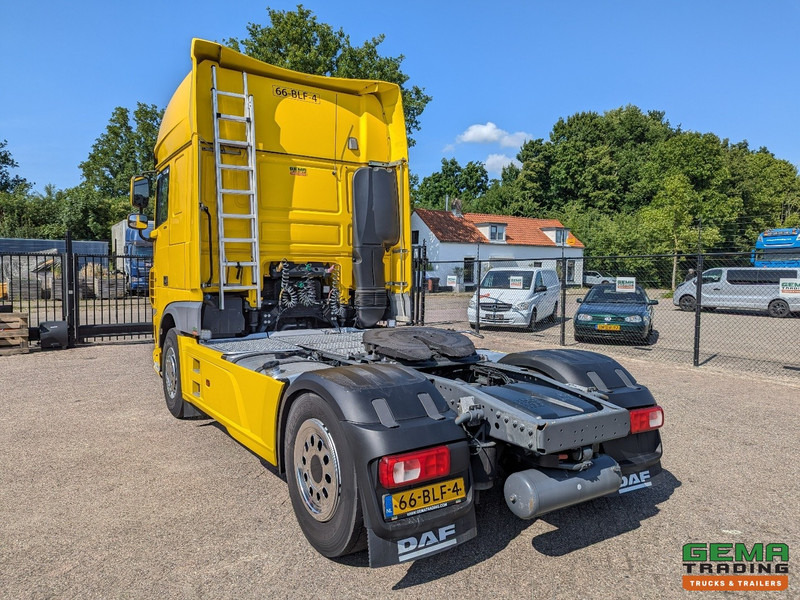 DAF XF 450 FT 4x2 SuperSpaceCab Euro6C - Retarder - Standairco - Dubbele Tanks - SMARTtachoV2 - Vetopöytäauto: kuva DAF XF 450 FT 4x2 SuperSpaceCab Euro6C - Retarder - Standairco - Dubbele Tanks - SMARTtachoV2 - Vetopöytäauto DAF XF 450 FT 4x2 SuperSpaceCab Euro6C - Retarder - Standairco - Dubbele Tanks - SMARTtachoV2 - Vetopöytäauto: kuva DAF XF 450 FT 4x2 SuperSpaceCab Euro6C - Retarder - Standairco - Dubbele Tanks - SMARTtachoV2 - Vetopöytäauto