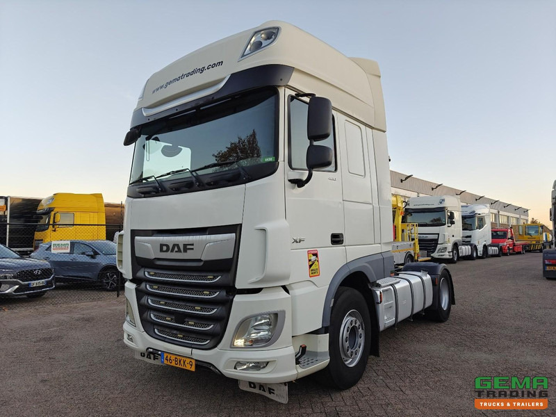 DAF XF 480 FT 4x2 Superspacecab Euro6C - Dubbele tanks - Vetopöytäauto: kuva DAF XF 480 FT 4x2 Superspacecab Euro6C - Dubbele tanks - Vetopöytäauto DAF XF 480 FT 4x2 Superspacecab Euro6C - Dubbele tanks - Vetopöytäauto: kuva DAF XF 480 FT 4x2 Superspacecab Euro6C - Dubbele tanks - Vetopöytäauto
