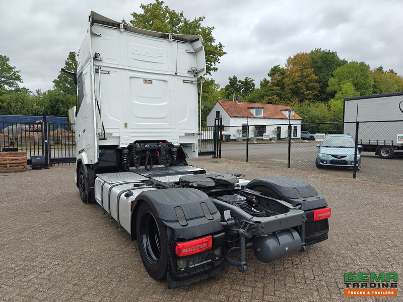 DAF XG+ 480 FT 4x2 Euro6E - MEGA/Lowdeck - Retarder - Dubbele tanks - MirrorCam - 254.000KM! - Vetopöytäauto: kuva DAF XG+ 480 FT 4x2 Euro6E - MEGA/Lowdeck - Retarder - Dubbele tanks - MirrorCam - 254.000KM! - Vetopöytäauto DAF XG+ 480 FT 4x2 Euro6E - MEGA/Lowdeck - Retarder - Dubbele tanks - MirrorCam - 254.000KM! - Vetopöytäauto: kuva DAF XG+ 480 FT 4x2 Euro6E - MEGA/Lowdeck - Retarder - Dubbele tanks - MirrorCam - 254.000KM! - Vetopöytäauto