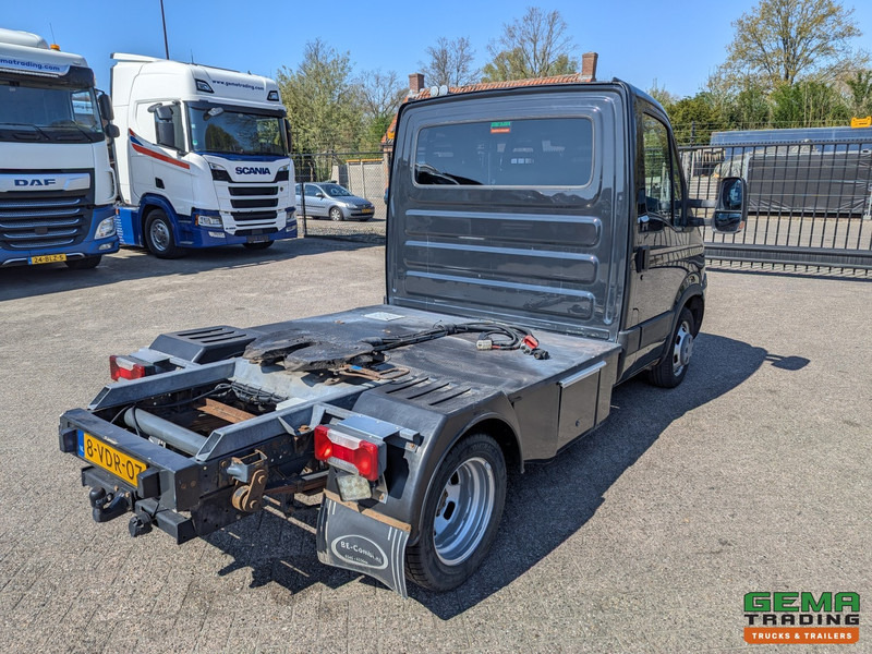Iveco 35C18/T 4x2 Euro4 - BE-Trekker - 3-Zits - Luchthoorns - NAP - Vetopöytäauto: kuva Iveco 35C18/T 4x2 Euro4 - BE-Trekker - 3-Zits - Luchthoorns - NAP - Vetopöytäauto Iveco 35C18/T 4x2 Euro4 - BE-Trekker - 3-Zits - Luchthoorns - NAP - Vetopöytäauto: kuva Iveco 35C18/T 4x2 Euro4 - BE-Trekker - 3-Zits - Luchthoorns - NAP - Vetopöytäauto