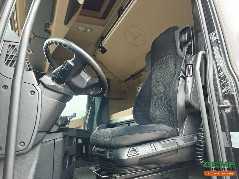 Mercedes-Benz Actros 1942 4x2 Megaspace Euro6 - Dubbele Tanks - SneeuwKettingen - SMARTTacho V2 - 02/2026 APK - Vetopöytäauto: kuva Mercedes-Benz Actros 1942 4x2 Megaspace Euro6 - Dubbele Tanks - SneeuwKettingen - SMARTTacho V2 - 02/2026 APK - Vetopöytäauto Mercedes-Benz Actros 1942 4x2 Megaspace Euro6 - Dubbele Tanks - SneeuwKettingen - SMARTTacho V2 - 02/2026 APK - Vetopöytäauto: kuva Mercedes-Benz Actros 1942 4x2 Megaspace Euro6 - Dubbele Tanks - SneeuwKettingen - SMARTTacho V2 - 02/2026 APK - Vetopöytäauto