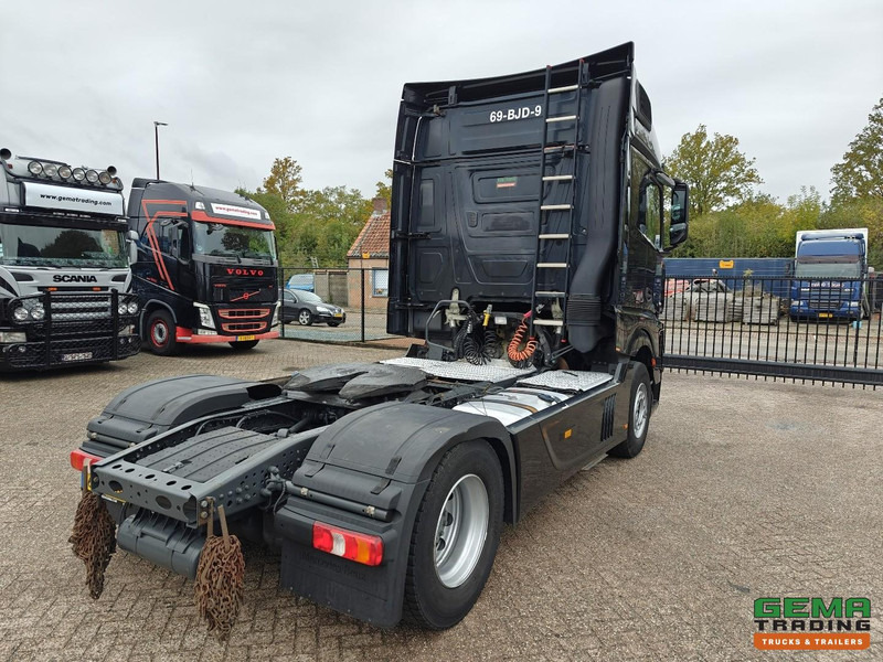 Mercedes-Benz Actros 1942 4x2 Megaspace Euro6 - Dubbele Tanks - SneeuwKettingen - SMARTTacho V2 - 02/2026 APK - Vetopöytäauto: kuva Mercedes-Benz Actros 1942 4x2 Megaspace Euro6 - Dubbele Tanks - SneeuwKettingen - SMARTTacho V2 - 02/2026 APK - Vetopöytäauto Mercedes-Benz Actros 1942 4x2 Megaspace Euro6 - Dubbele Tanks - SneeuwKettingen - SMARTTacho V2 - 02/2026 APK - Vetopöytäauto: kuva Mercedes-Benz Actros 1942 4x2 Megaspace Euro6 - Dubbele Tanks - SneeuwKettingen - SMARTTacho V2 - 02/2026 APK - Vetopöytäauto