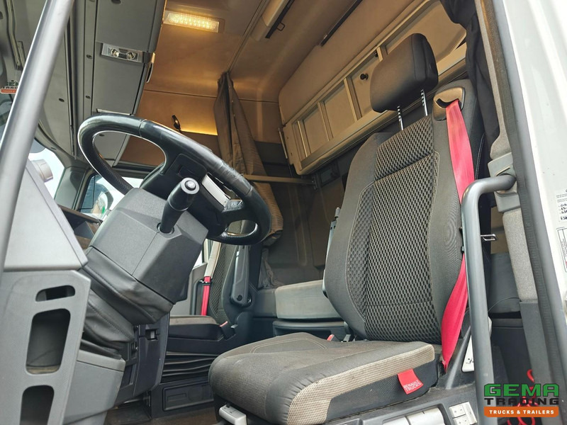 Renault T 440 HIGH 4x2 Comfort Euro6B - 13L - Dubbele Tanks - Vetopöytäauto: kuva Renault T 440 HIGH 4x2 Comfort Euro6B - 13L - Dubbele Tanks - Vetopöytäauto Renault T 440 HIGH 4x2 Comfort Euro6B - 13L - Dubbele Tanks - Vetopöytäauto: kuva Renault T 440 HIGH 4x2 Comfort Euro6B - 13L - Dubbele Tanks - Vetopöytäauto