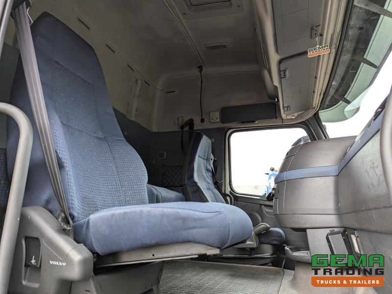 Vetopöytäauto Volvo FH400 4x2 Euro5 FH400 4x2 Globetrotter Euro5 - ADR FL AT OX (T1513): kuva Vetopöytäauto Volvo FH400 4x2 Euro5 FH400 4x2 Globetrotter Euro5 - ADR FL AT OX (T1513) Vetopöytäauto Volvo FH400 4x2 Euro5 FH400 4x2 Globetrotter Euro5 - ADR FL AT OX (T1513): kuva Vetopöytäauto Volvo FH400 4x2 Euro5 FH400 4x2 Globetrotter Euro5 - ADR FL AT OX (T1513)