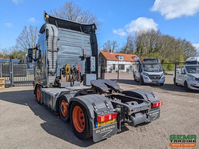 Volvo FH400 6x2 Globetrotter XL Euro5 - XLOW/Mega - Dubbele Tanks - Hefschotel - Vetopöytäauto: kuva Volvo FH400 6x2 Globetrotter XL Euro5 - XLOW/Mega - Dubbele Tanks - Hefschotel - Vetopöytäauto Volvo FH400 6x2 Globetrotter XL Euro5 - XLOW/Mega - Dubbele Tanks - Hefschotel - Vetopöytäauto: kuva Volvo FH400 6x2 Globetrotter XL Euro5 - XLOW/Mega - Dubbele Tanks - Hefschotel - Vetopöytäauto