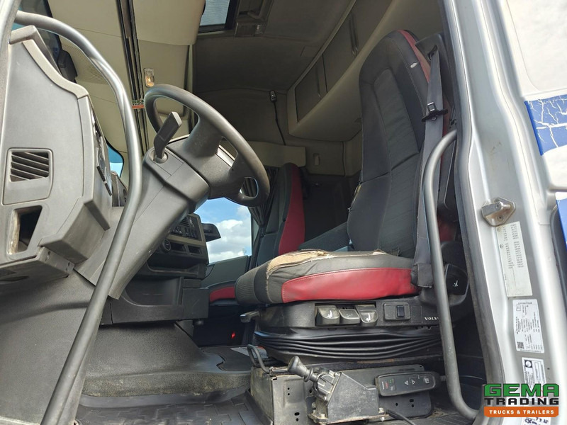 Volvo FH460 4x2 Globetrotter Euro6 - WF/Kiep Hydrauliek - Dubbele Tanks - Vetopöytäauto: kuva Volvo FH460 4x2 Globetrotter Euro6 - WF/Kiep Hydrauliek - Dubbele Tanks - Vetopöytäauto Volvo FH460 4x2 Globetrotter Euro6 - WF/Kiep Hydrauliek - Dubbele Tanks - Vetopöytäauto: kuva Volvo FH460 4x2 Globetrotter Euro6 - WF/Kiep Hydrauliek - Dubbele Tanks - Vetopöytäauto