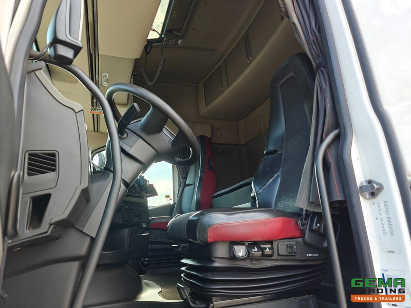 Volvo FH460 4x2 Globetrotter Euro6C - Hydrauliek - WeegSysteem - Navi - SMARTtachoV2 - Vetopöytäauto: kuva Volvo FH460 4x2 Globetrotter Euro6C - Hydrauliek - WeegSysteem - Navi - SMARTtachoV2 - Vetopöytäauto Volvo FH460 4x2 Globetrotter Euro6C - Hydrauliek - WeegSysteem - Navi - SMARTtachoV2 - Vetopöytäauto: kuva Volvo FH460 4x2 Globetrotter Euro6C - Hydrauliek - WeegSysteem - Navi - SMARTtachoV2 - Vetopöytäauto