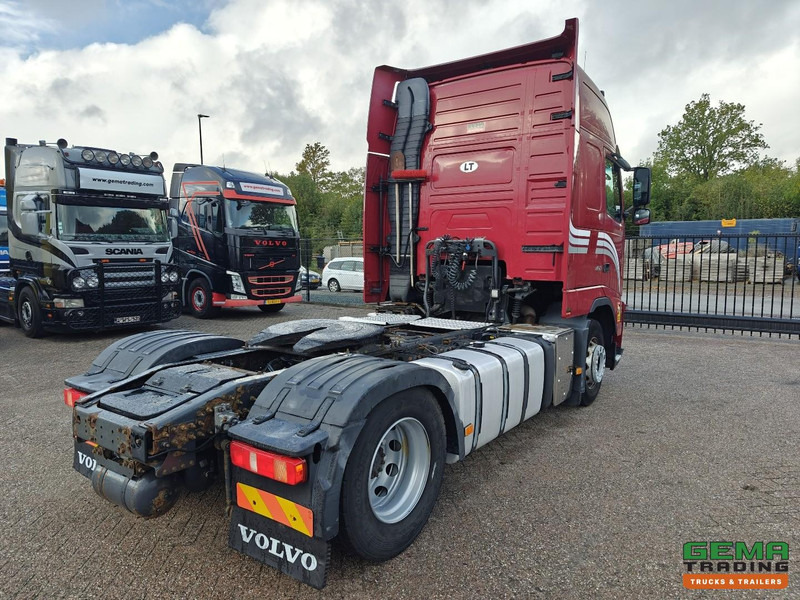 Volvo FH460 4x2 Globetrotter XL Euro5 - Handgeschakeld - Dubbele tanks - Vetopöytäauto: kuva Volvo FH460 4x2 Globetrotter XL Euro5 - Handgeschakeld - Dubbele tanks - Vetopöytäauto Volvo FH460 4x2 Globetrotter XL Euro5 - Handgeschakeld - Dubbele tanks - Vetopöytäauto: kuva Volvo FH460 4x2 Globetrotter XL Euro5 - Handgeschakeld - Dubbele tanks - Vetopöytäauto