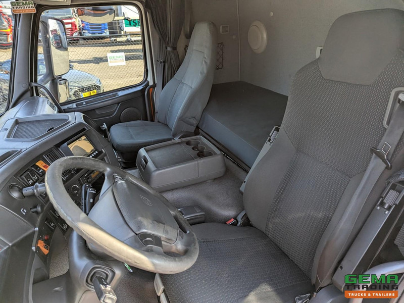 Volvo FM410 6x2/4 Globetrotter Euro5 - ADR - PTO - Hydrauliek - Alcoa's - Camera - Vetopöytäauto: kuva Volvo FM410 6x2/4 Globetrotter Euro5 - ADR - PTO - Hydrauliek - Alcoa's - Camera - Vetopöytäauto Volvo FM410 6x2/4 Globetrotter Euro5 - ADR - PTO - Hydrauliek - Alcoa's - Camera - Vetopöytäauto: kuva Volvo FM410 6x2/4 Globetrotter Euro5 - ADR - PTO - Hydrauliek - Alcoa's - Camera - Vetopöytäauto