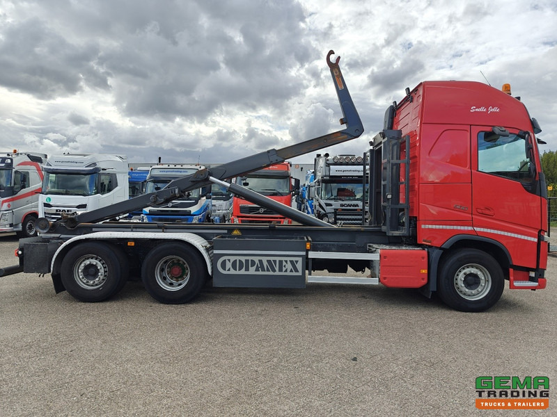Koukkulava kuorma-auto Volvo FH500 6x2 Globetrotter XL Euro6 -  AJK Haakarm Systeem 25T - Vangmuil - LiftAs - 05/2026 APK: kuva Koukkulava kuorma-auto Volvo FH500 6x2 Globetrotter XL Euro6 -  AJK Haakarm Systeem 25T - Vangmuil - LiftAs - 05/2026 APK