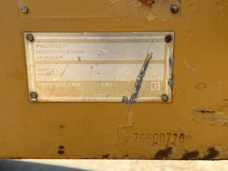 Caterpillar CS 563 Roller with vibration - Jyrä: kuva Caterpillar CS 563 Roller with vibration - Jyrä Caterpillar CS 563 Roller with vibration - Jyrä: kuva Caterpillar CS 563 Roller with vibration - Jyrä