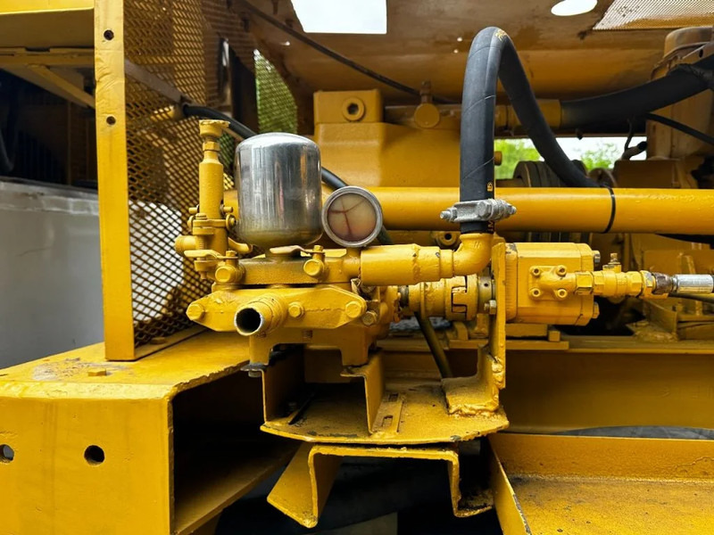 Porakone Mercedes-Benz 2028 4X4 DRILLING RIG WIRTH 250M IR AIR COMPRESSOR: kuva Porakone Mercedes-Benz 2028 4X4 DRILLING RIG WIRTH 250M IR AIR COMPRESSOR