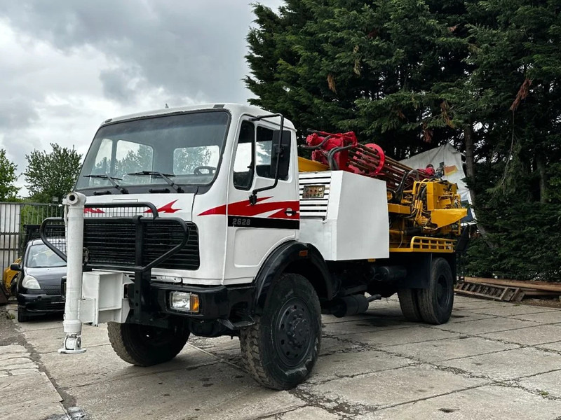 Porakone Mercedes-Benz 2028 4X4 DRILLING RIG WIRTH 250M IR AIR COMPRESSOR: kuva Porakone Mercedes-Benz 2028 4X4 DRILLING RIG WIRTH 250M IR AIR COMPRESSOR