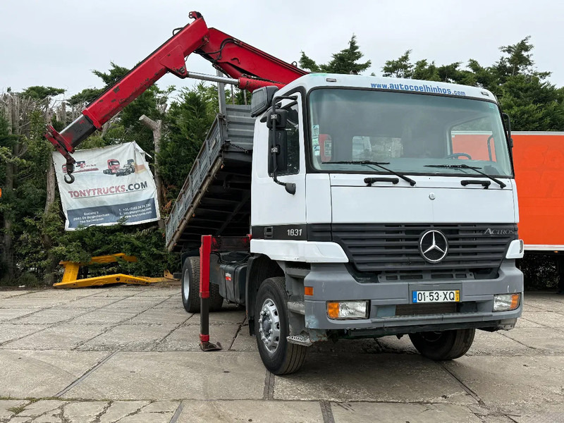 Mercedes-Benz Actros 1831 V6 4X2 Tipper + crane EPS Manual Gearbox 3 peddal - Kippiauto kuorma-auto, Nosturiauto: kuva Mercedes-Benz Actros 1831 V6 4X2 Tipper + crane EPS Manual Gearbox 3 peddal - Kippiauto kuorma-auto, Nosturiauto Mercedes-Benz Actros 1831 V6 4X2 Tipper + crane EPS Manual Gearbox 3 peddal - Kippiauto kuorma-auto, Nosturiauto: kuva Mercedes-Benz Actros 1831 V6 4X2 Tipper + crane EPS Manual Gearbox 3 peddal - Kippiauto kuorma-auto, Nosturiauto