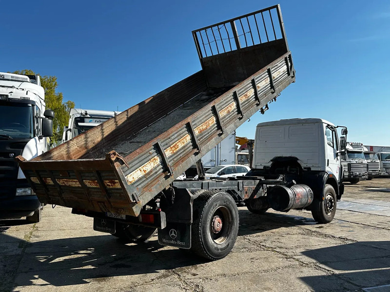 Mercedes-Benz SK 1733 V6 4X2 Tipper Spring/Spring EPS Manual Gearbox - Kippiauto kuorma-auto: kuva Mercedes-Benz SK 1733 V6 4X2 Tipper Spring/Spring EPS Manual Gearbox - Kippiauto kuorma-auto Mercedes-Benz SK 1733 V6 4X2 Tipper Spring/Spring EPS Manual Gearbox - Kippiauto kuorma-auto: kuva Mercedes-Benz SK 1733 V6 4X2 Tipper Spring/Spring EPS Manual Gearbox - Kippiauto kuorma-auto