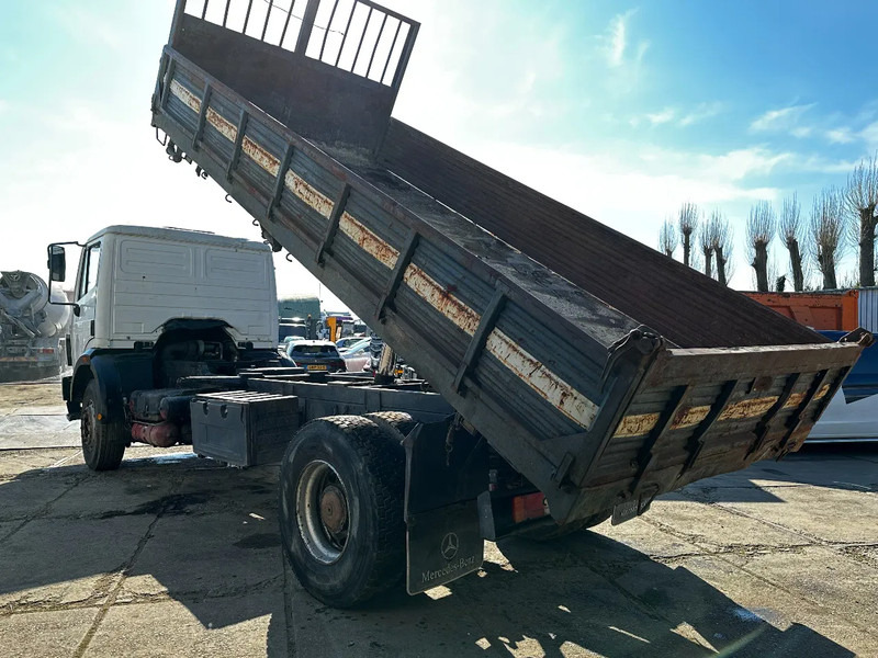 Mercedes-Benz SK 1733 V6 4X2 Tipper Spring/Spring EPS Manual Gearbox - Kippiauto kuorma-auto: kuva Mercedes-Benz SK 1733 V6 4X2 Tipper Spring/Spring EPS Manual Gearbox - Kippiauto kuorma-auto Mercedes-Benz SK 1733 V6 4X2 Tipper Spring/Spring EPS Manual Gearbox - Kippiauto kuorma-auto: kuva Mercedes-Benz SK 1733 V6 4X2 Tipper Spring/Spring EPS Manual Gearbox - Kippiauto kuorma-auto