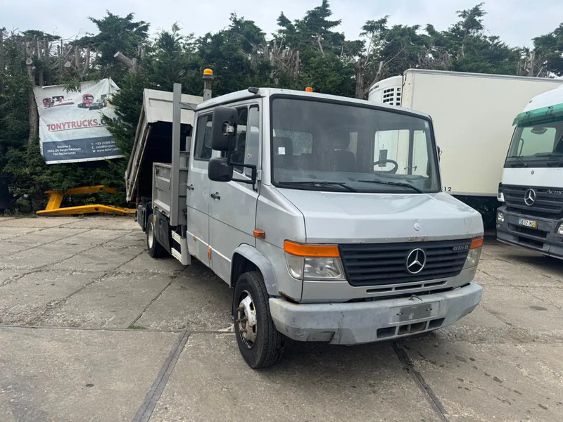 Mercedes-Benz VARIO 815 4X2 Dubbel cabine Tipper Spring/Spring Manual Gear - Kippiauto kuorma-auto: kuva Mercedes-Benz VARIO 815 4X2 Dubbel cabine Tipper Spring/Spring Manual Gear - Kippiauto kuorma-auto Mercedes-Benz VARIO 815 4X2 Dubbel cabine Tipper Spring/Spring Manual Gear - Kippiauto kuorma-auto: kuva Mercedes-Benz VARIO 815 4X2 Dubbel cabine Tipper Spring/Spring Manual Gear - Kippiauto kuorma-auto
