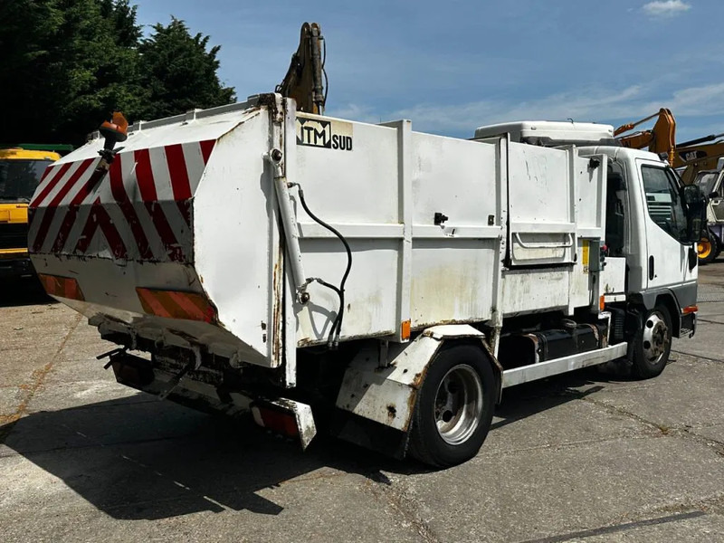 Mitsubishi Canter GARBAGE TRUCK SPRING/SPRING MANUAL GEARBOX - Roska-auto: kuva Mitsubishi Canter GARBAGE TRUCK SPRING/SPRING MANUAL GEARBOX - Roska-auto Mitsubishi Canter GARBAGE TRUCK SPRING/SPRING MANUAL GEARBOX - Roska-auto: kuva Mitsubishi Canter GARBAGE TRUCK SPRING/SPRING MANUAL GEARBOX - Roska-auto