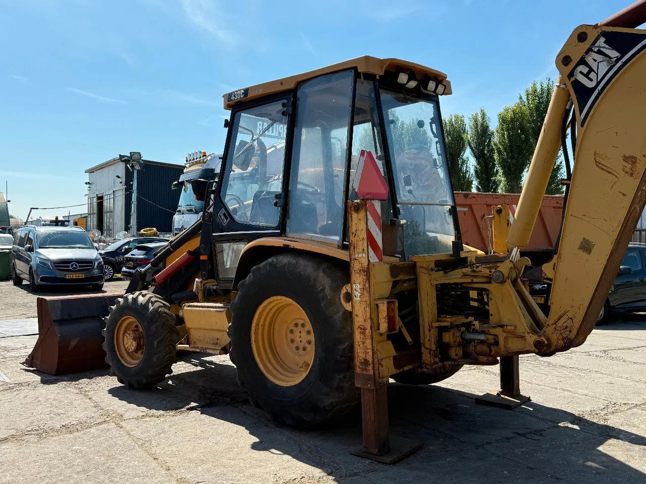 CAT Caterpillar 438C 4X4 Backhoe Loader - Muut kone: kuva CAT Caterpillar 438C 4X4 Backhoe Loader - Muut kone CAT Caterpillar 438C 4X4 Backhoe Loader - Muut kone: kuva CAT Caterpillar 438C 4X4 Backhoe Loader - Muut kone