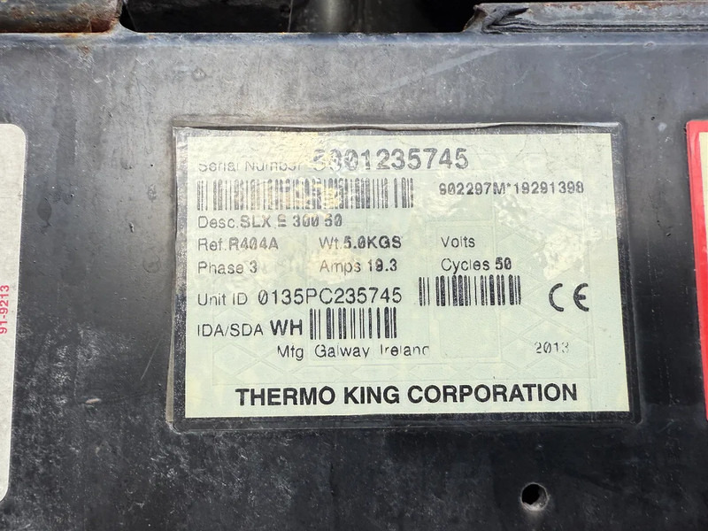 Schmitz Cargobull 3 Axle FRIGO Thermoking SLXe300 H260cm - Refrigeraattori puoliperävaunu: kuva Schmitz Cargobull 3 Axle FRIGO Thermoking SLXe300 H260cm - Refrigeraattori puoliperävaunu Schmitz Cargobull 3 Axle FRIGO Thermoking SLXe300 H260cm - Refrigeraattori puoliperävaunu: kuva Schmitz Cargobull 3 Axle FRIGO Thermoking SLXe300 H260cm - Refrigeraattori puoliperävaunu