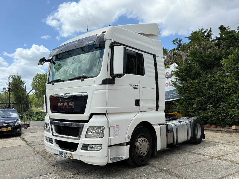 MAN TGX 18.480 4X2 Tractor-unit Spring/Air Retarder Euro5 2 Tank - Vetopöytäauto: kuva MAN TGX 18.480 4X2 Tractor-unit Spring/Air Retarder Euro5 2 Tank - Vetopöytäauto MAN TGX 18.480 4X2 Tractor-unit Spring/Air Retarder Euro5 2 Tank - Vetopöytäauto: kuva MAN TGX 18.480 4X2 Tractor-unit Spring/Air Retarder Euro5 2 Tank - Vetopöytäauto