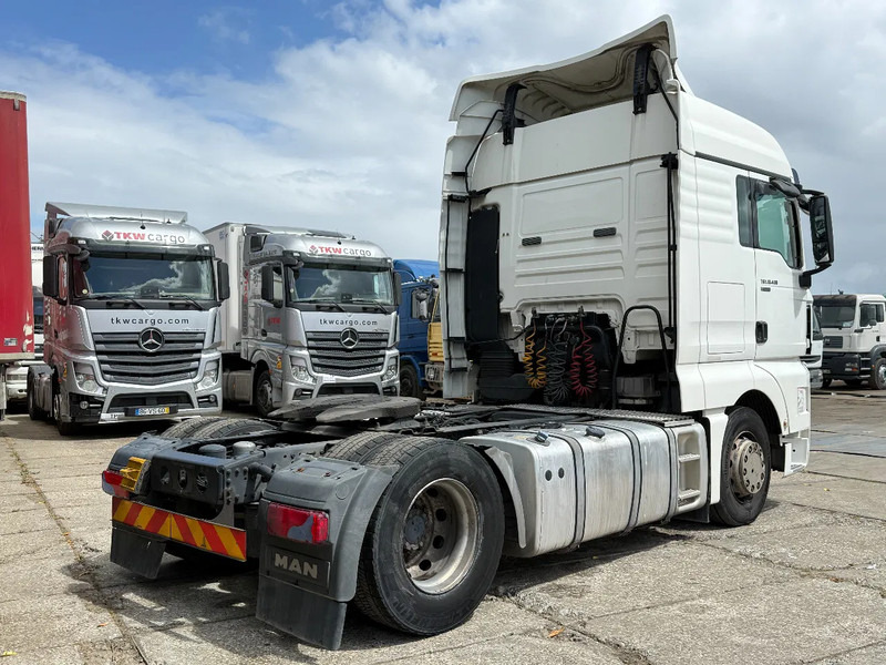 MAN TGX 18.480 4X2 Tractor-unit Spring/Air Retarder Euro5 2 Tank - Vetopöytäauto: kuva MAN TGX 18.480 4X2 Tractor-unit Spring/Air Retarder Euro5 2 Tank - Vetopöytäauto MAN TGX 18.480 4X2 Tractor-unit Spring/Air Retarder Euro5 2 Tank - Vetopöytäauto: kuva MAN TGX 18.480 4X2 Tractor-unit Spring/Air Retarder Euro5 2 Tank - Vetopöytäauto