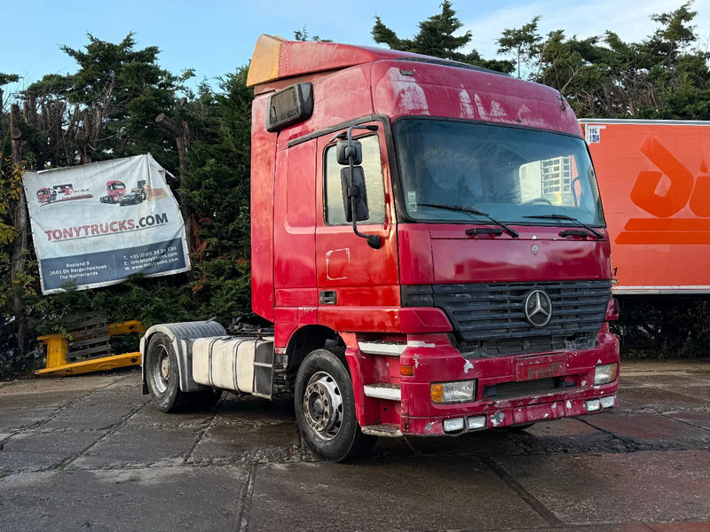 Mercedes-Benz Actros 1843 V6 4X2 Tractor-unit Spring/Air PTO EPS HUP REDUCTION - Vetopöytäauto: kuva Mercedes-Benz Actros 1843 V6 4X2 Tractor-unit Spring/Air PTO EPS HUP REDUCTION - Vetopöytäauto Mercedes-Benz Actros 1843 V6 4X2 Tractor-unit Spring/Air PTO EPS HUP REDUCTION - Vetopöytäauto: kuva Mercedes-Benz Actros 1843 V6 4X2 Tractor-unit Spring/Air PTO EPS HUP REDUCTION - Vetopöytäauto