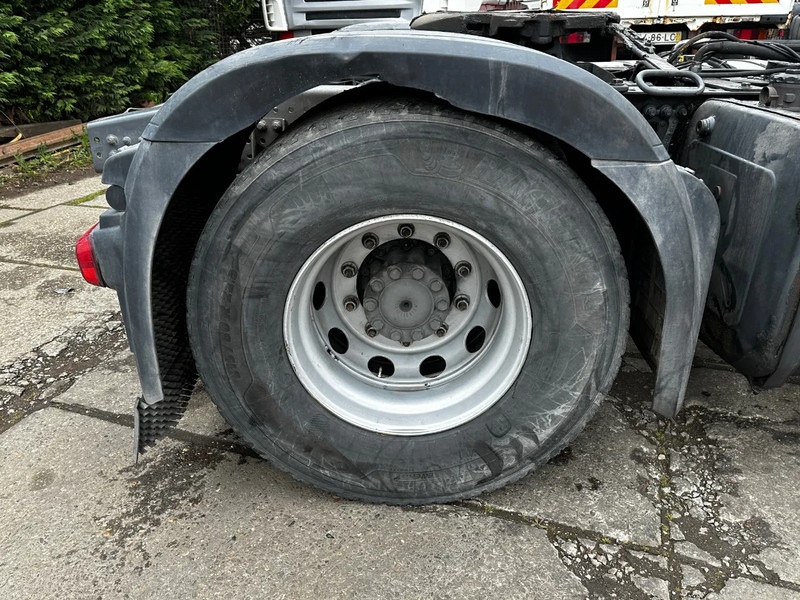 Mercedes-Benz Actros 1851 4X2 Tractor-unit Spring/Air Retarder PTO Euro6 - Vetopöytäauto: kuva Mercedes-Benz Actros 1851 4X2 Tractor-unit Spring/Air Retarder PTO Euro6 - Vetopöytäauto Mercedes-Benz Actros 1851 4X2 Tractor-unit Spring/Air Retarder PTO Euro6 - Vetopöytäauto: kuva Mercedes-Benz Actros 1851 4X2 Tractor-unit Spring/Air Retarder PTO Euro6 - Vetopöytäauto