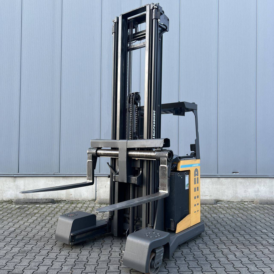 Atlet UFS200DTFVRF850 - Nelitietrukki: kuva Atlet UFS200DTFVRF850 - Nelitietrukki Atlet UFS200DTFVRF850 - Nelitietrukki: kuva Atlet UFS200DTFVRF850 - Nelitietrukki